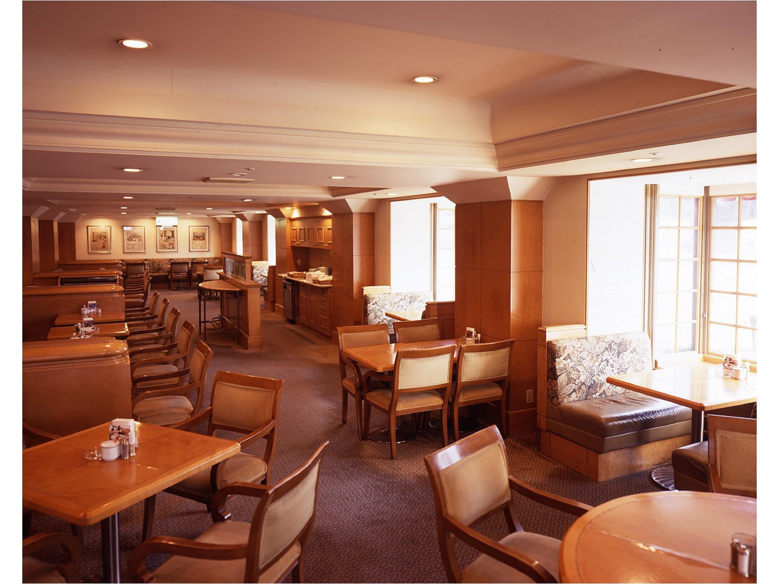 Hotel New Grand Yokohama (Kanagawa) Exterior foto The dining room at the 1990s
