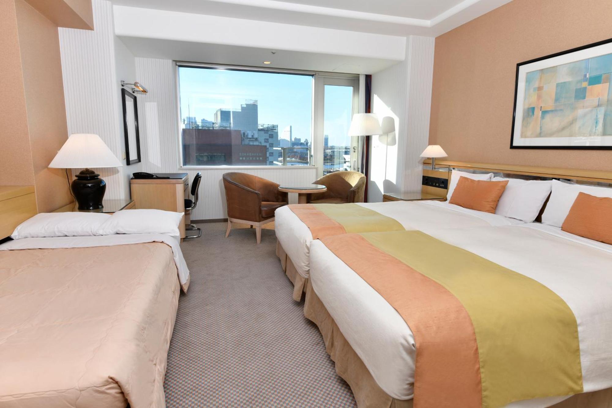 Hotel New Grand Yokohama (Kanagawa) Exterior foto A room at the hotel