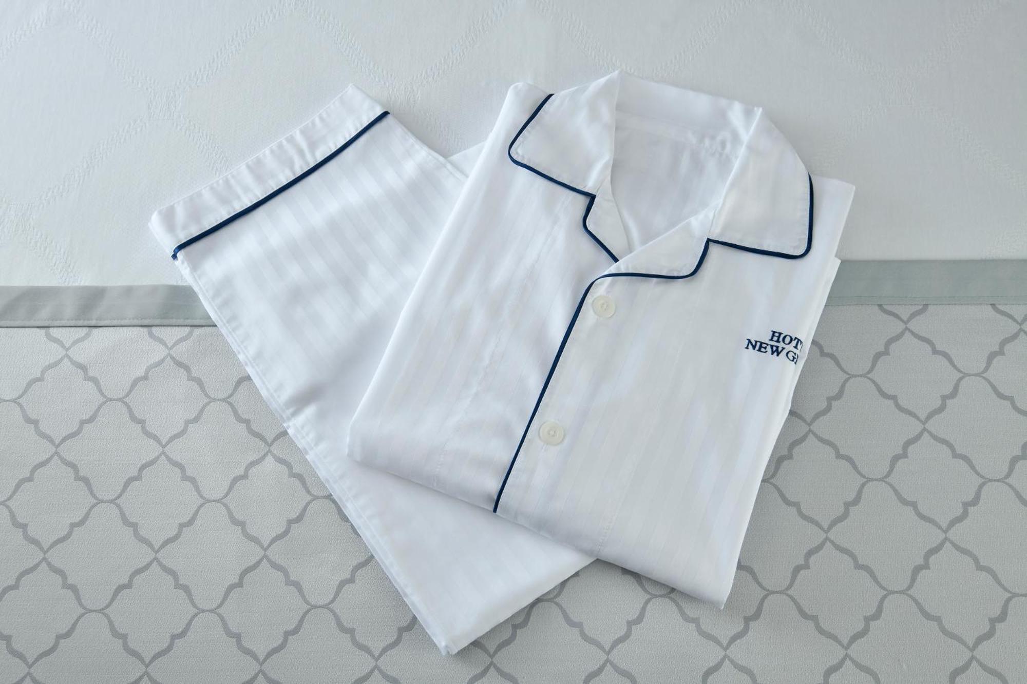 Hotel New Grand Yokohama (Kanagawa) Exterior foto A set of pajamas